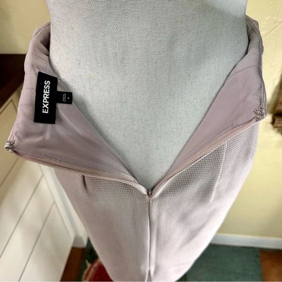 Express Pink White High Waisted Pencil Straight Skirt - Picture 5 of 6